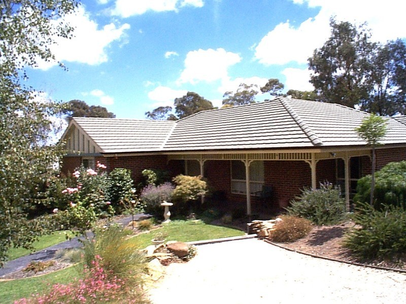 10 Harley Mews, Strathdale VIC 3550