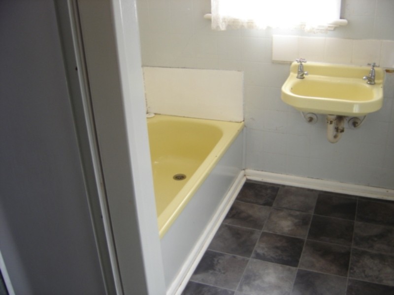 160 MacKenzie Street West, Golden Square VIC 3555