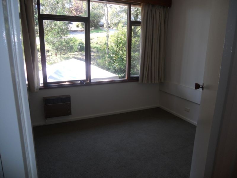 60 Race Street, Flora Hill VIC 3550