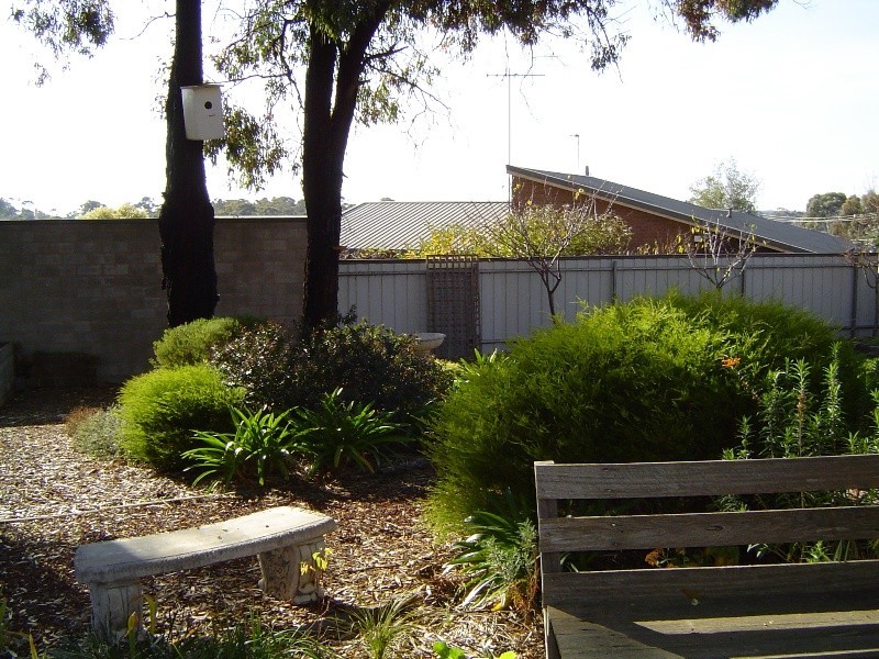 23 Howell Crescent, Kangaroo Flat VIC 3555