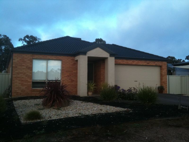 39 Peacock Drive, Epsom VIC 3551