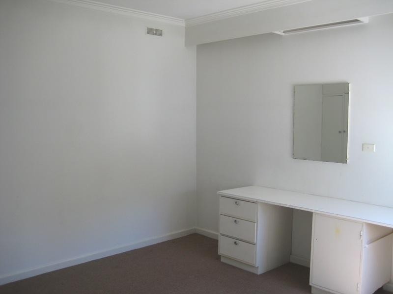 20 Carpenter Street, Kangaroo Flat VIC 3555