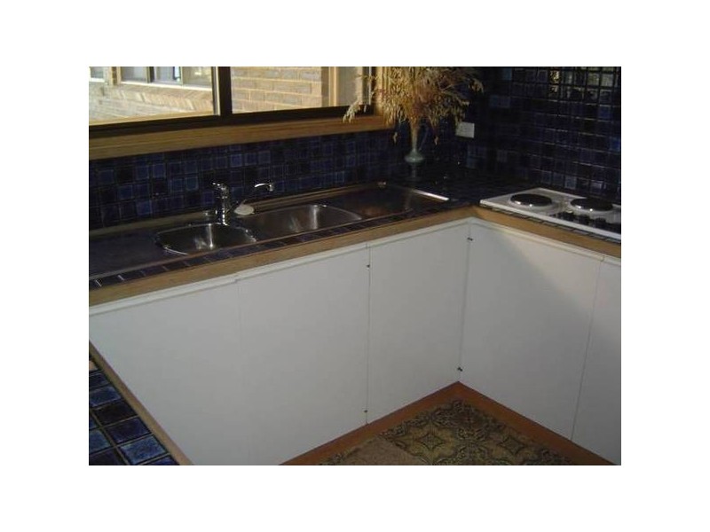 2/17 Wirth Street, Flora Hill VIC 3550