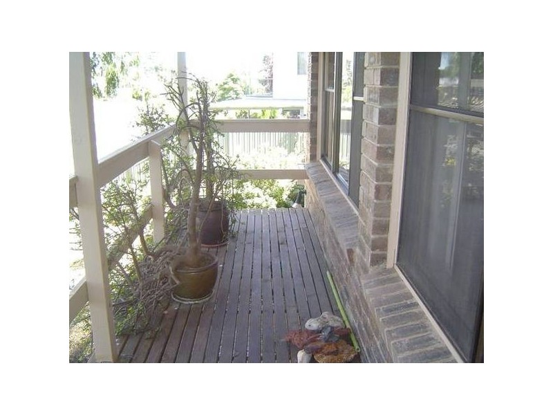 2/17 Wirth Street, Flora Hill VIC 3550