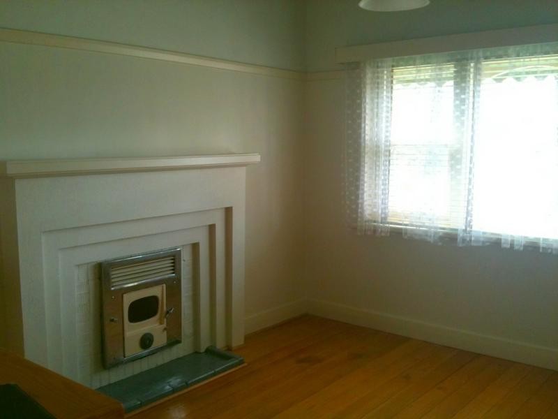 8 Beech Street, Golden Square VIC 3555