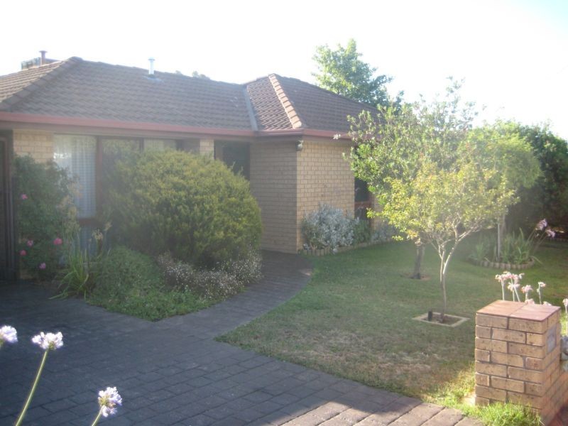 22 Thomas Street, Kangaroo Flat VIC 3555