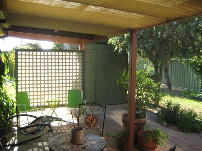 22 Thomas Street, Kangaroo Flat VIC 3555