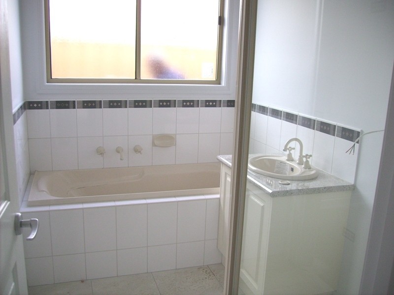 9/6 Fox Street, East Bendigo VIC 3550