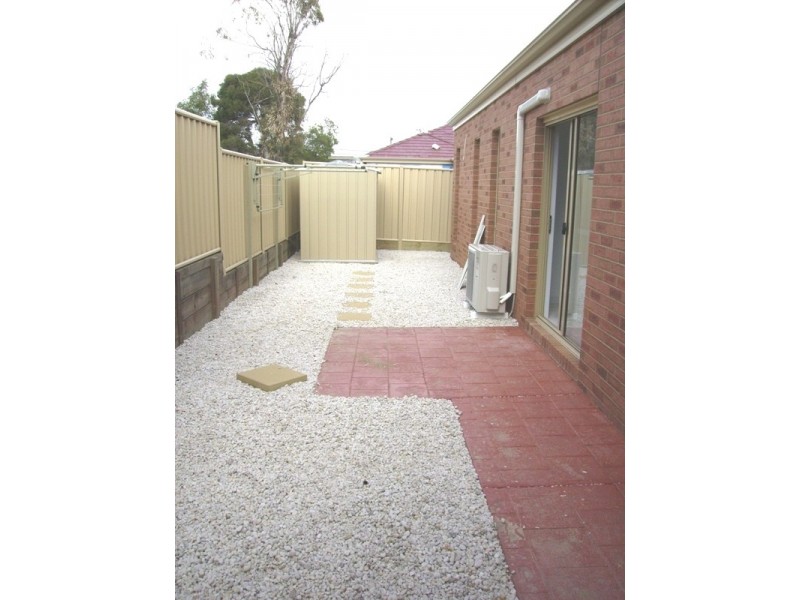 9/6 Fox Street, East Bendigo VIC 3550