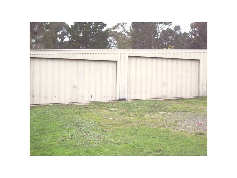 5 Golden Gully Road, Kangaroo Flat VIC 3555