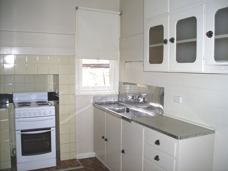 31 College Crescent, Flora Hill VIC 3550