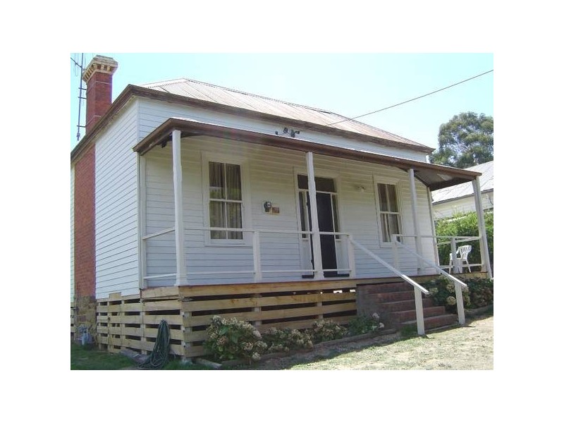 Amer Street, Quarry Hill VIC 3550