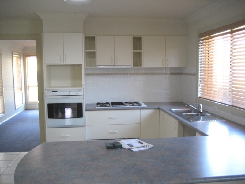 7 Claire Court, Kennington VIC 3550