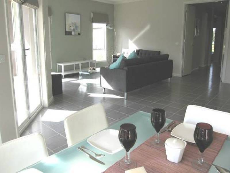 7 The Boulevard, White Hills VIC 3550