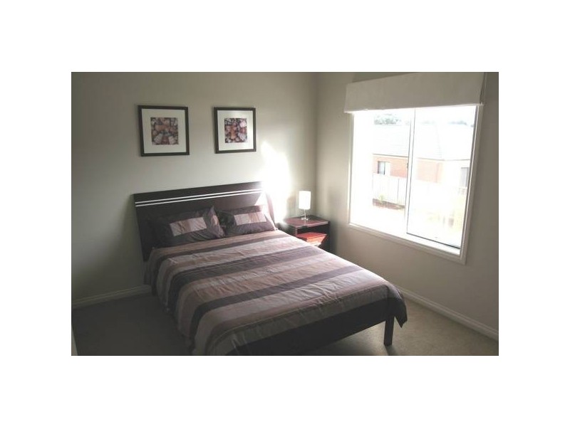 7 The Boulevard, White Hills VIC 3550