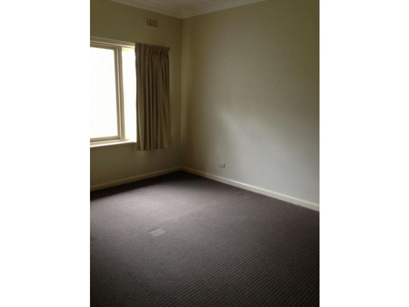 6 Collins Court, Kennington VIC 3550