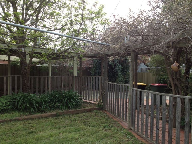 6 Collins Court, Kennington VIC 3550