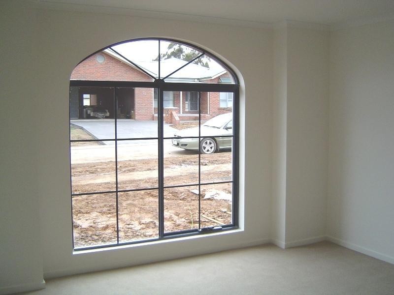 18 Mannagum Drive, Epsom VIC 3551