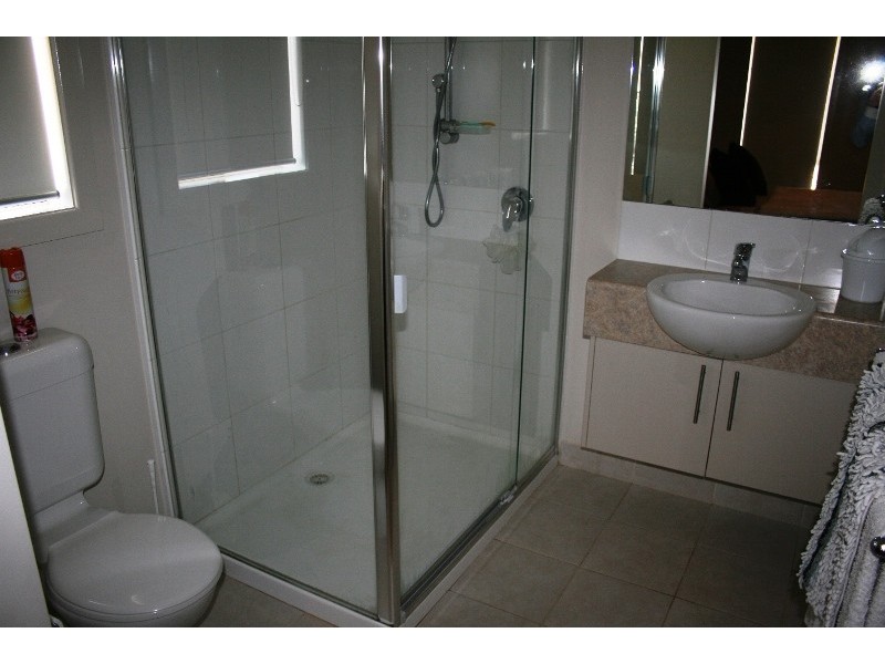 2 Bushwalk Grove, Epsom VIC 3551