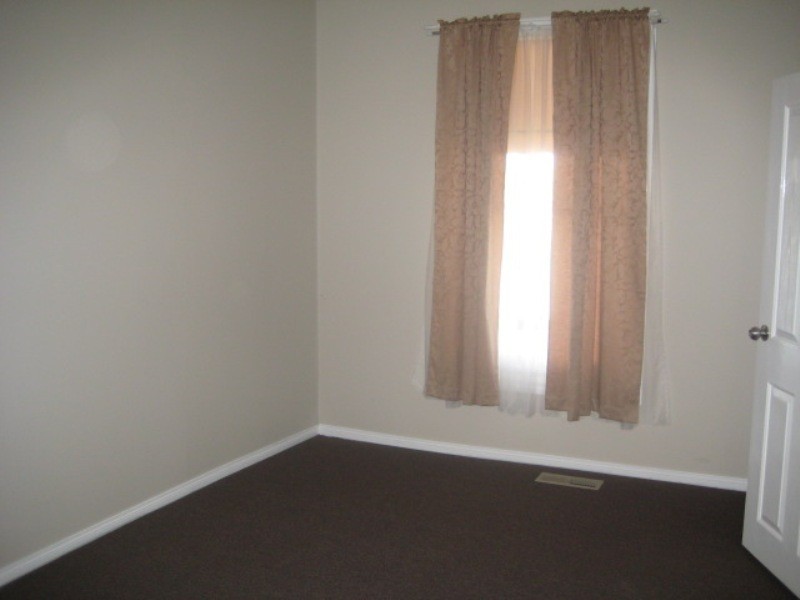 135 Eaglehawk Road, Long Gully VIC 3550