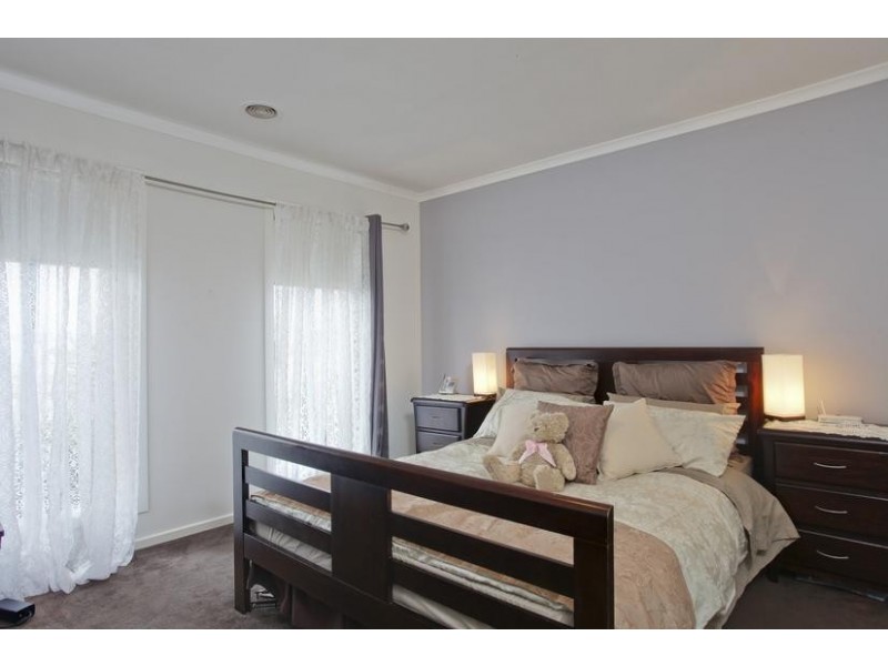 38 Cooba Drive, Epsom VIC 3551