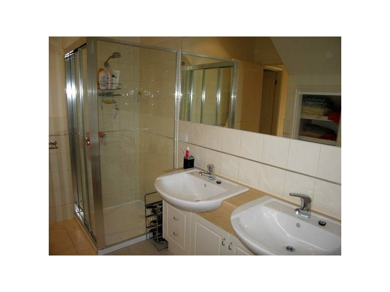 36 Crook Street, Kennington VIC 3550