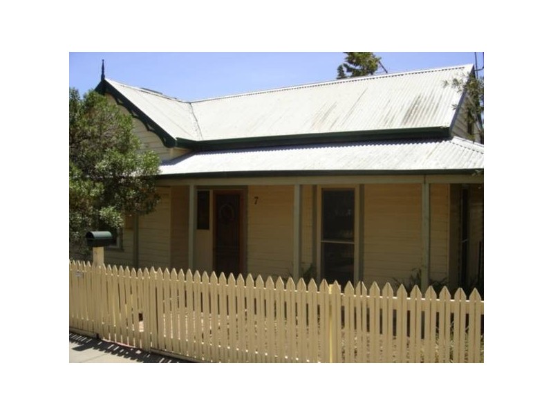 7 Roeder Street, Ironbark VIC 3550
