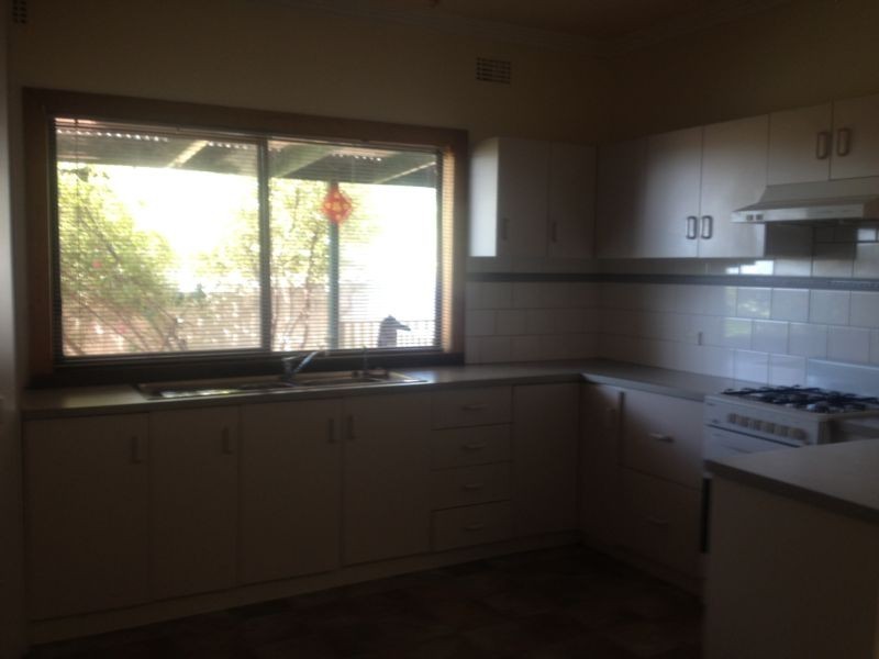 6 Hunter Street, Golden Square VIC 3555