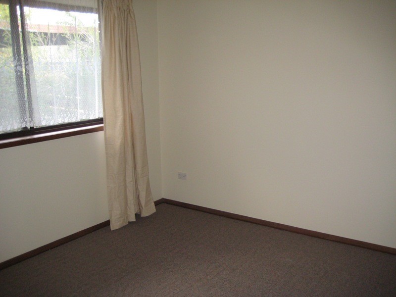 1/14 Yallambee Drive, Kennington VIC 3550