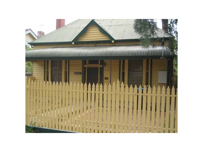 27 Carpenter Street, Quarry Hill VIC 3550