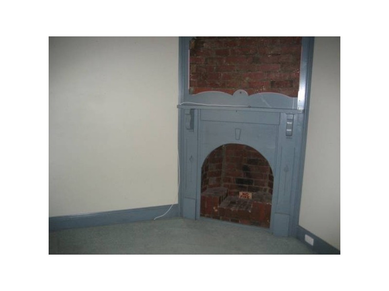 27 Carpenter Street, Quarry Hill VIC 3550