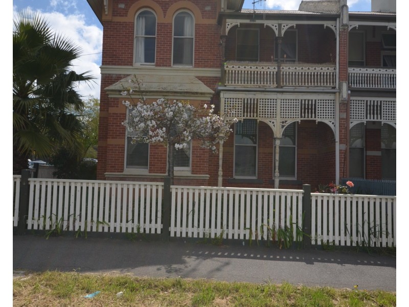 1/168 Barnard Street, Bendigo VIC 3550