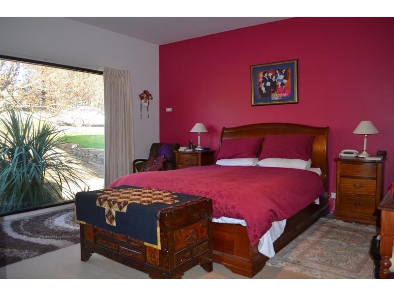 1 The Lane, Strathdale VIC 3550