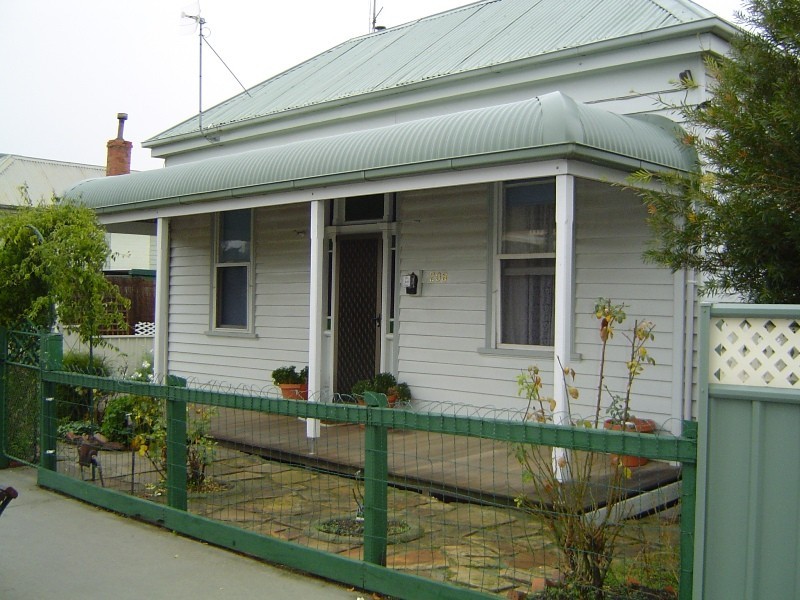 208 Arnold Street, Bendigo VIC 3550