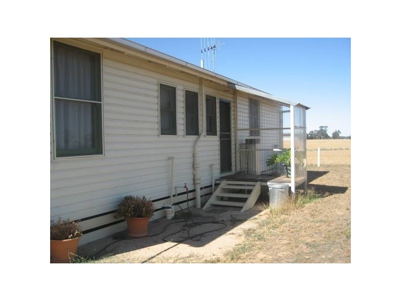 1556 Old Murray Road, Goornong VIC 3557