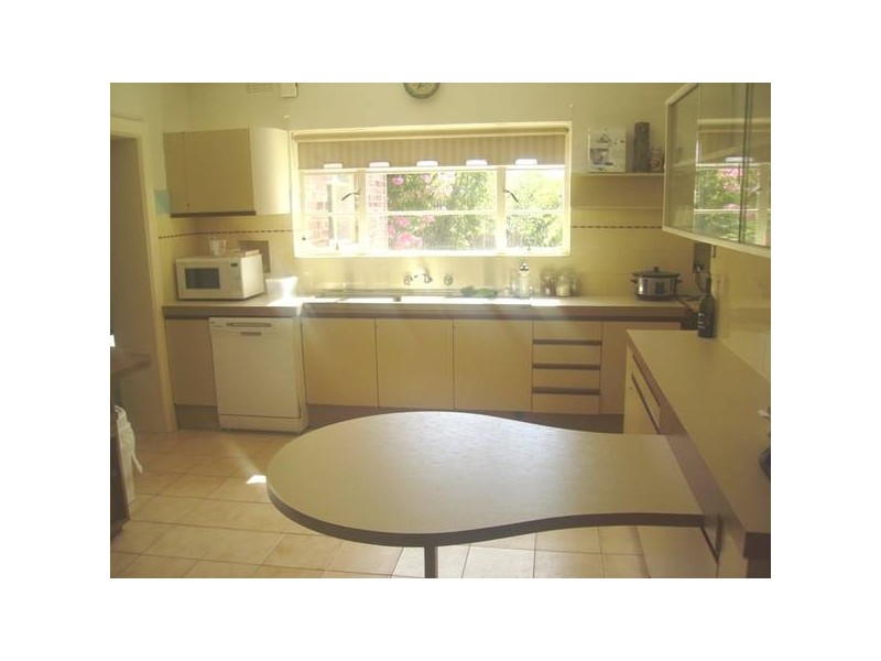 35 Raglan Street, White Hills VIC 3550