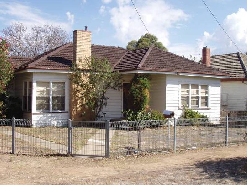 20 Carpenter Street, Kangaroo Flat VIC 3555