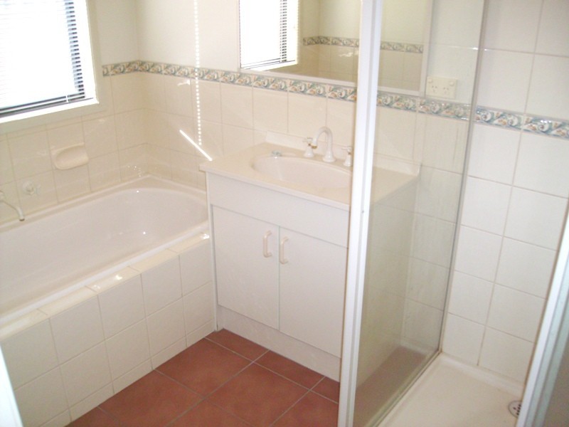 46 Pattison Drive, Kangaroo Flat VIC 3555