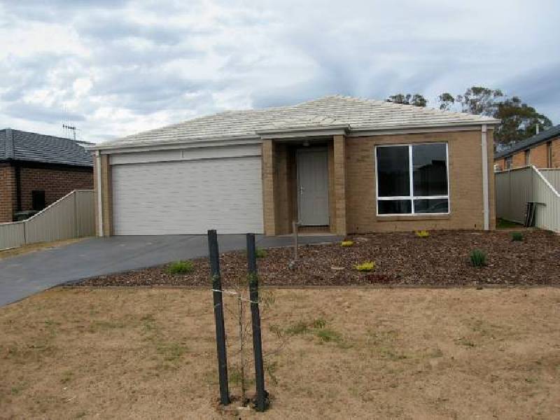 41 Peacock Avenue, Epsom VIC 3551
