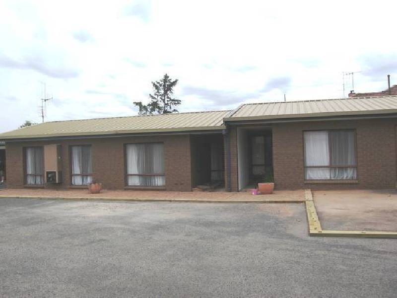 420 High Street, Golden Square VIC 3555
