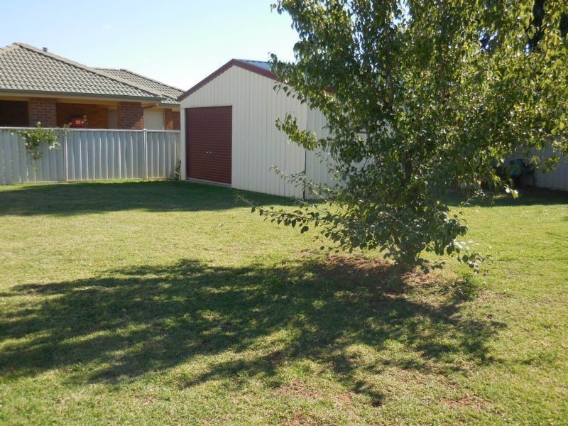 45 Cassandra Crescent, Epsom VIC 3551