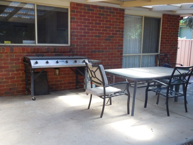 45 Cassandra Crescent, Epsom VIC 3551