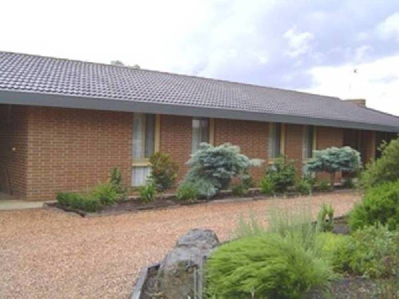 115 Station Street, Epsom VIC 3551