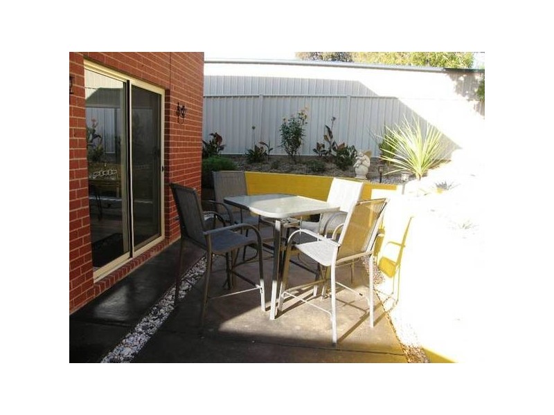 30B Regency Place, Kennington VIC 3550