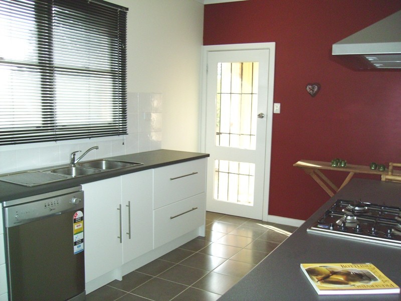 216 Neale Street, Flora Hill VIC 3550