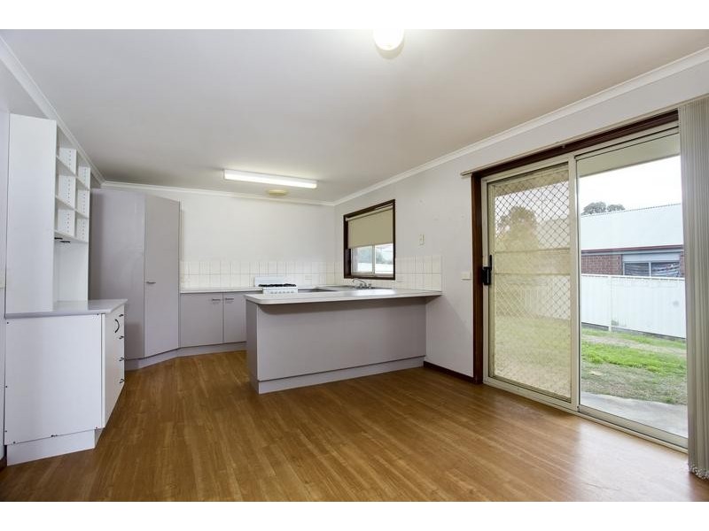 41 Queen Street, Kangaroo Flat VIC 3555