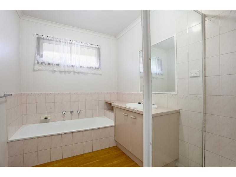 41 Queen Street, Kangaroo Flat VIC 3555