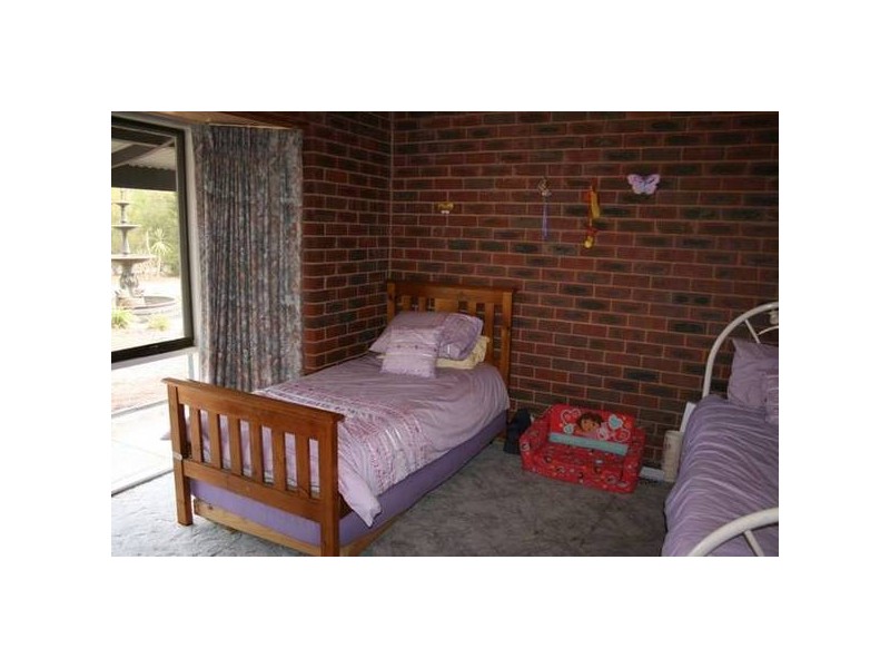 11 Somerville Road, Strathfieldsaye VIC 3551