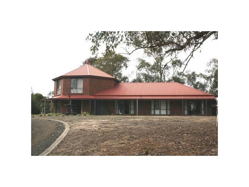 11 Somerville Road, Strathfieldsaye VIC 3551