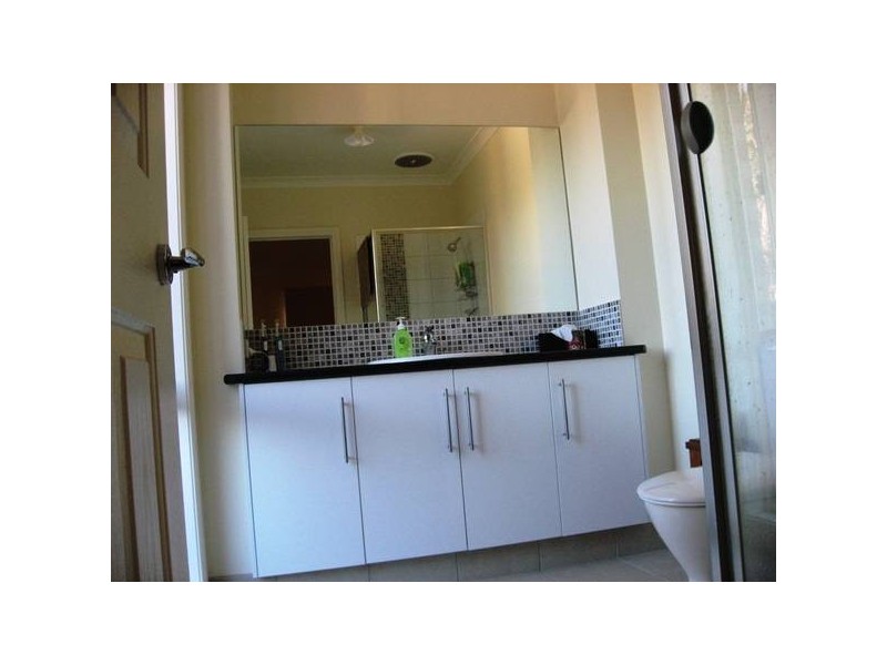 Golden Square VIC 3555